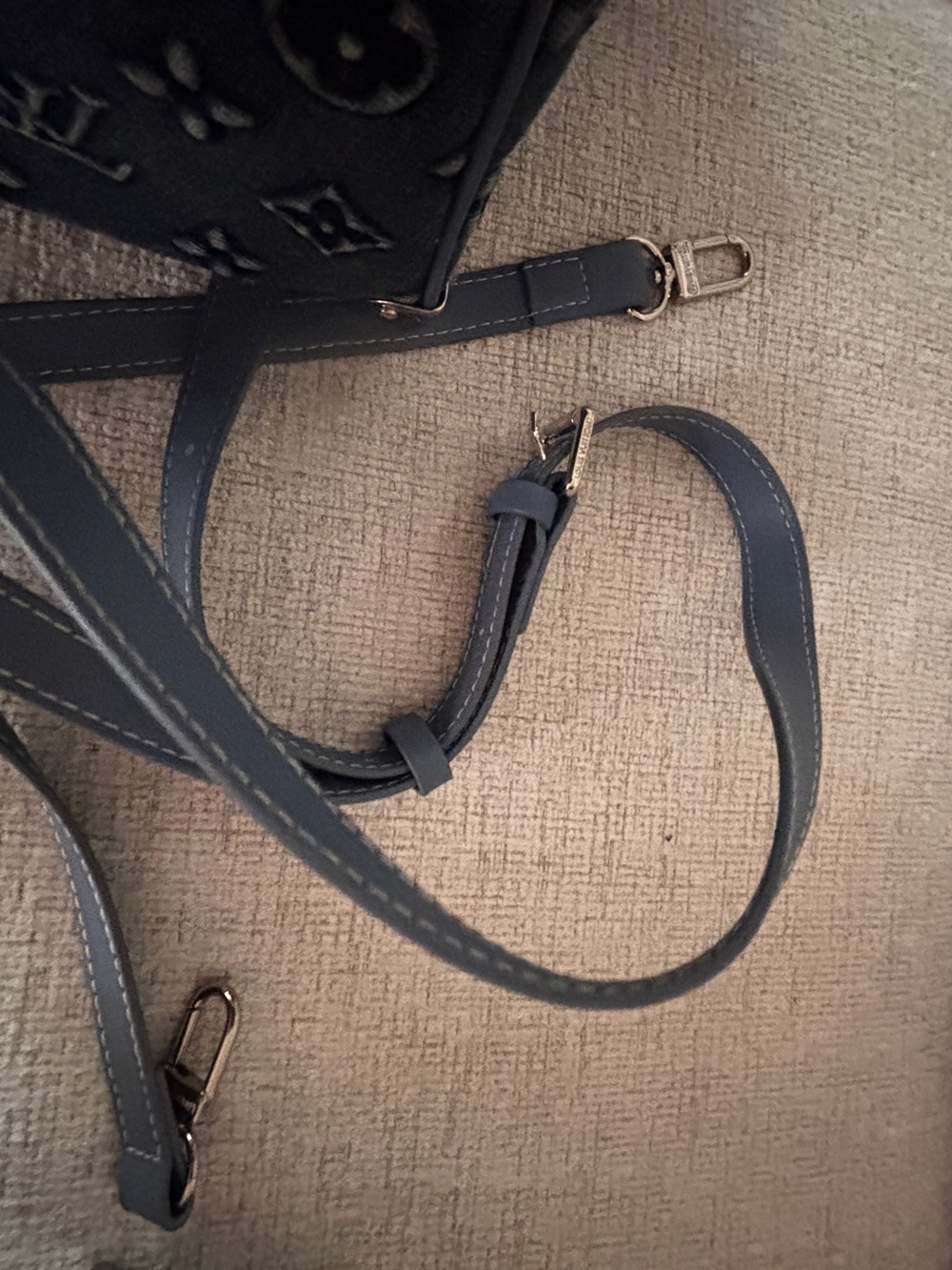 Blue Monogram Denim Speedy style  20 Bandoulière Handbag , No Offers - Picture 6 of 6